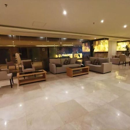 Ozone Hotel Джеда Екстериор снимка